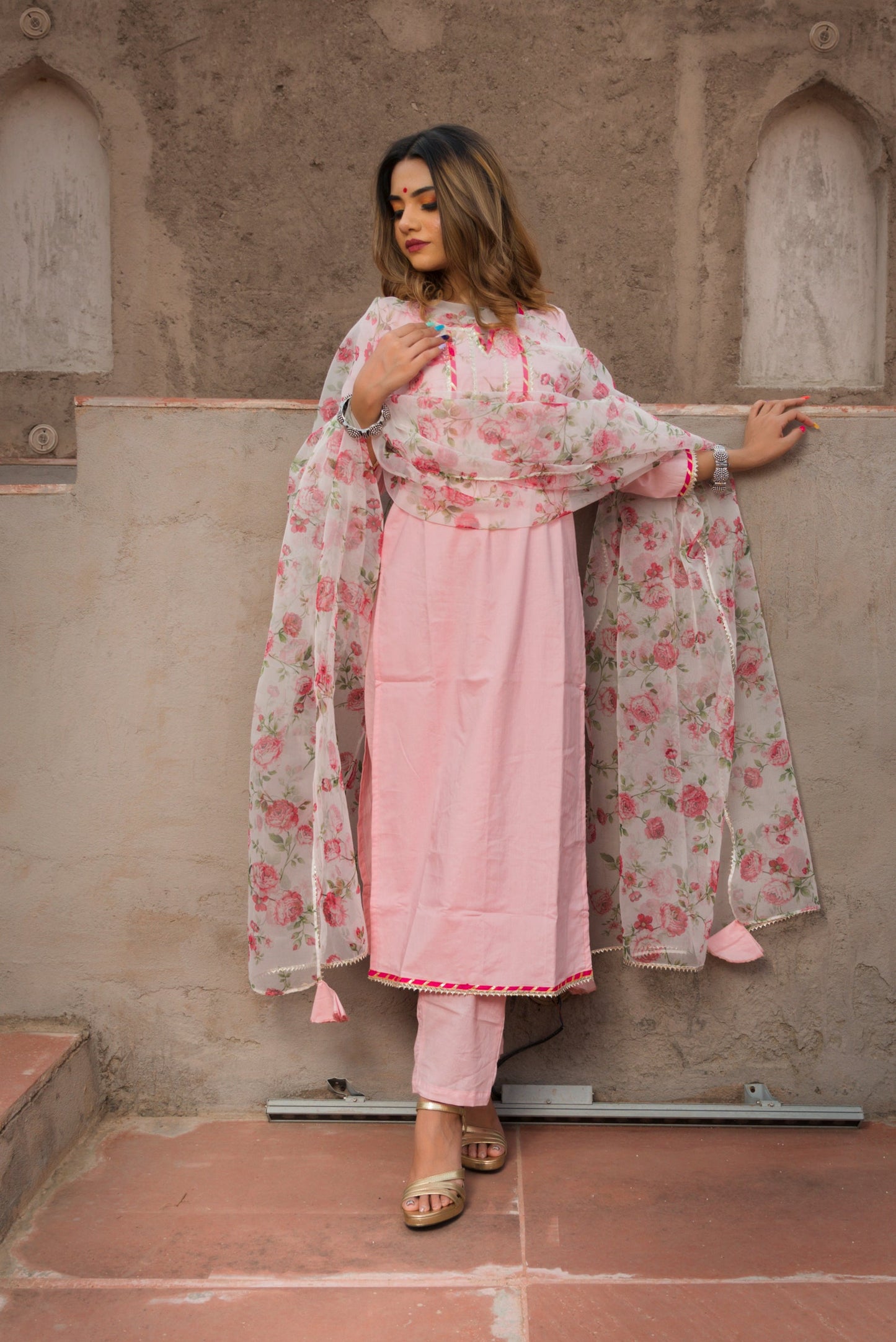 MOSAMI PINK SUIT WITH ORGANZA DUPATTA