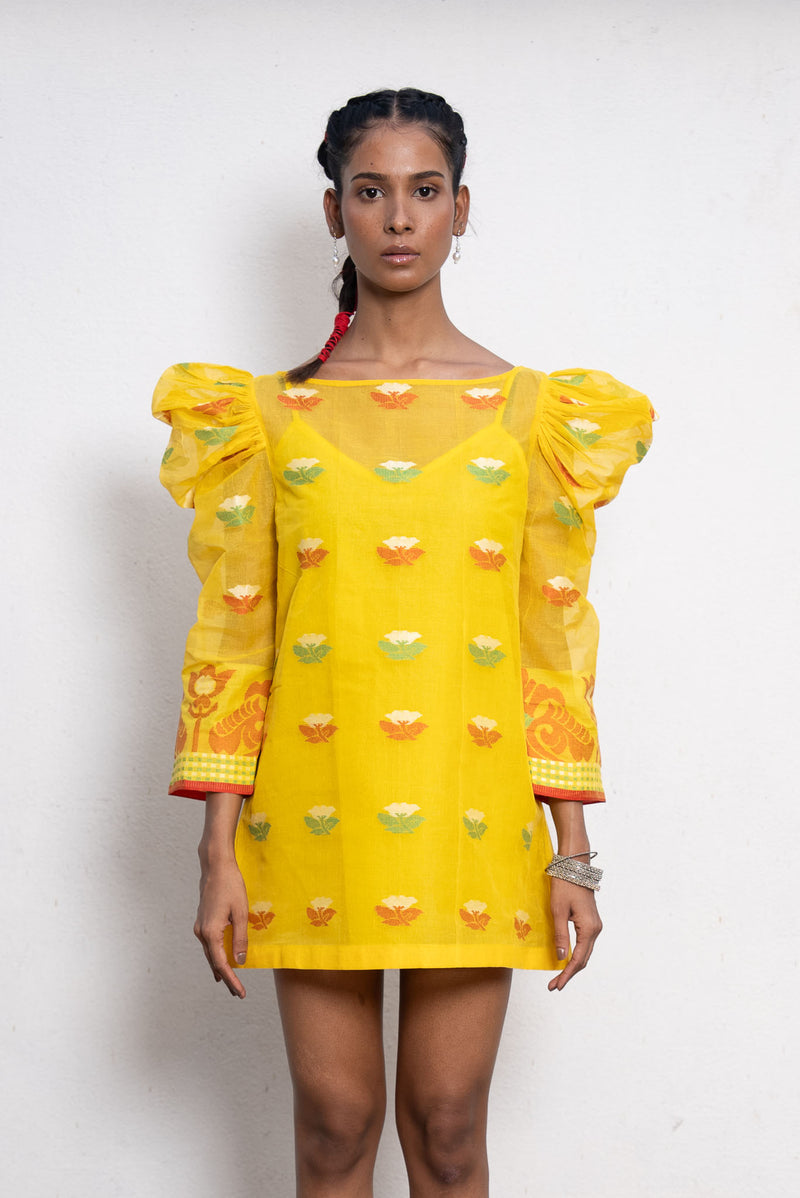 YELLOW SHORT DRESS IN PURE HANDWOVEN BENGALI COTTON (TAANT)